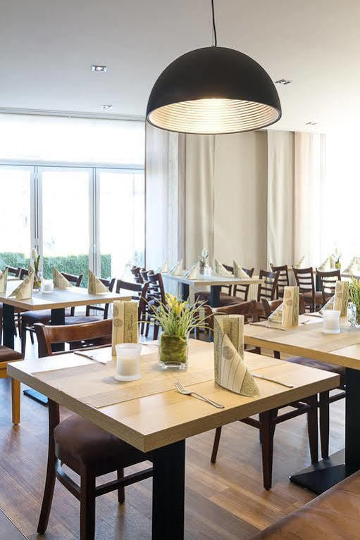 Hotel Akzent Zur Post 4*